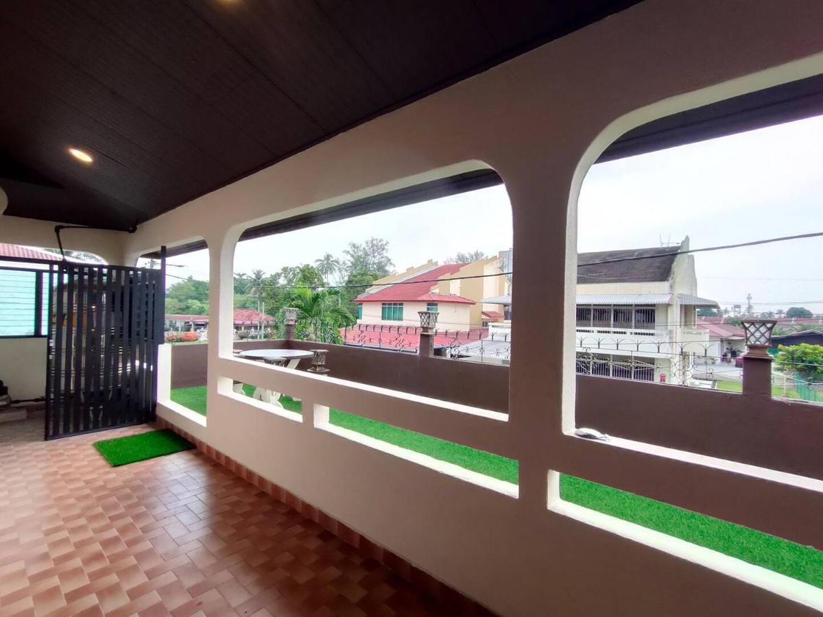 Villamax Klebang Beach Homestay Melaka 25 Pax 6R4B Buitenkant foto